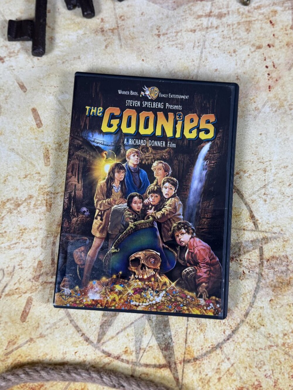The Goonies DVD | 1985 Adventure Comedy Film | Pre-Owned - Picture 7 of 8